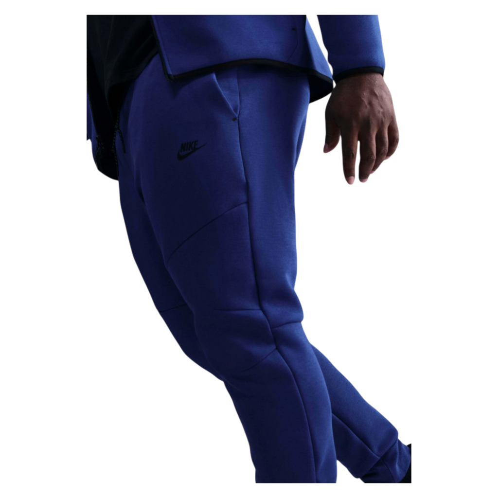 Pantalón Nike Tech
