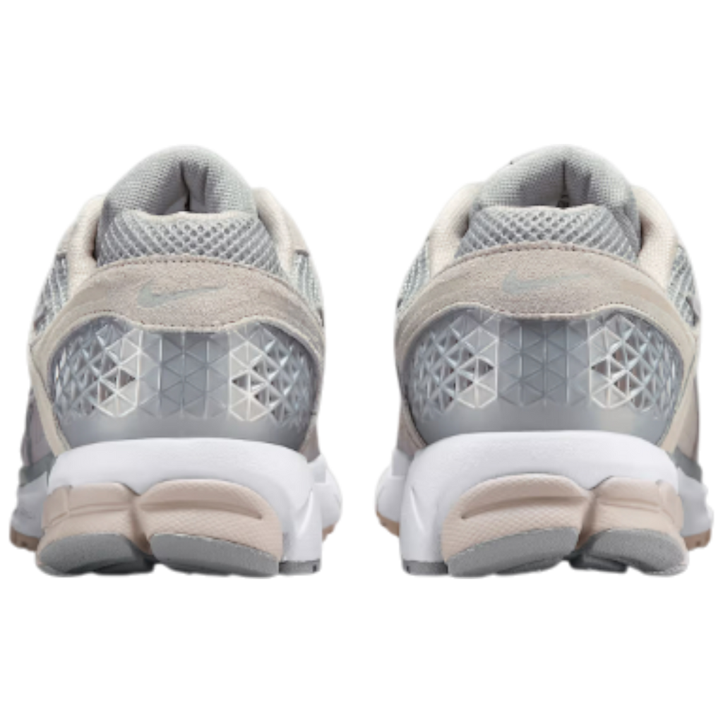 Nike Vomero 5  Light Orewood