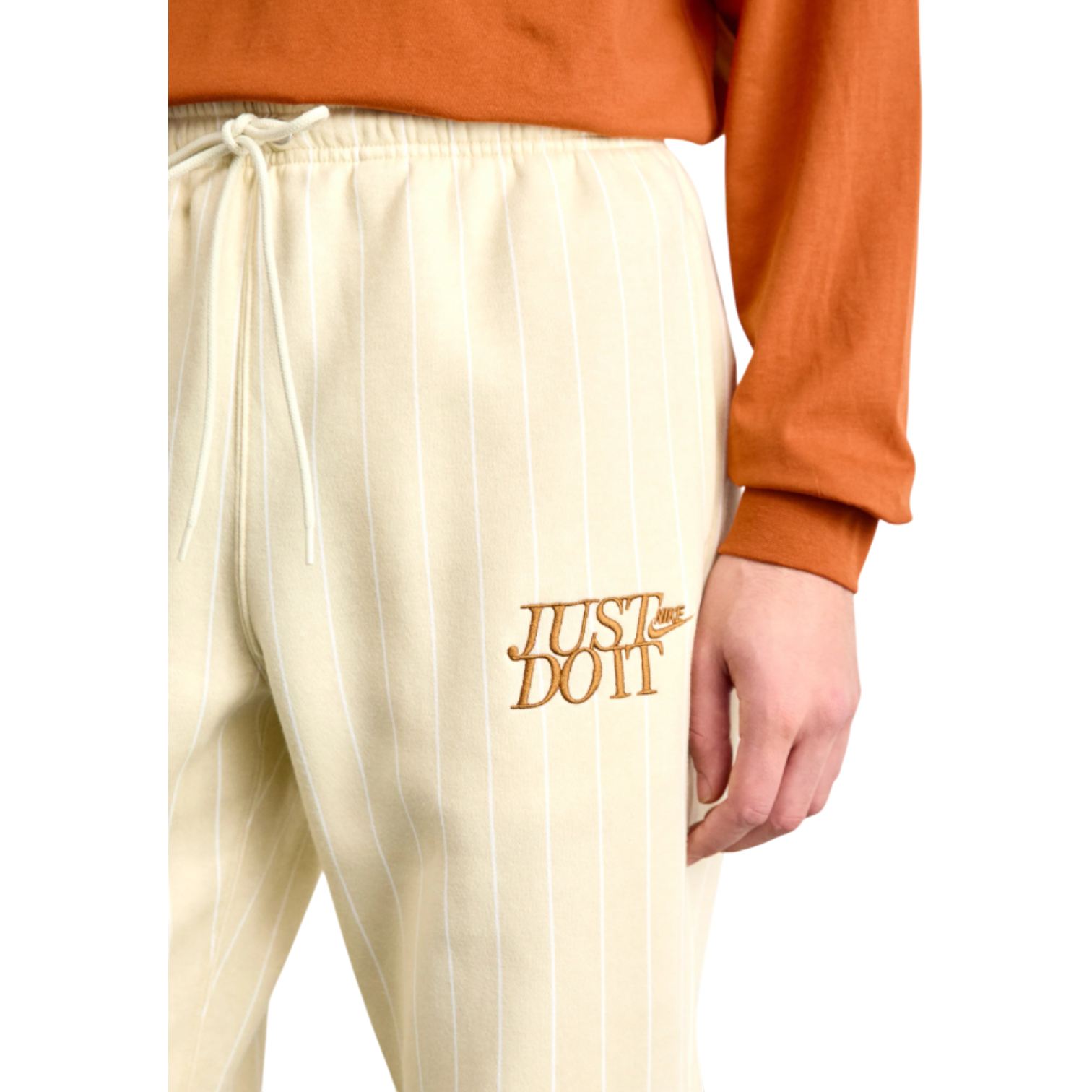 Nike Club Cuffed Fleece Pantalón