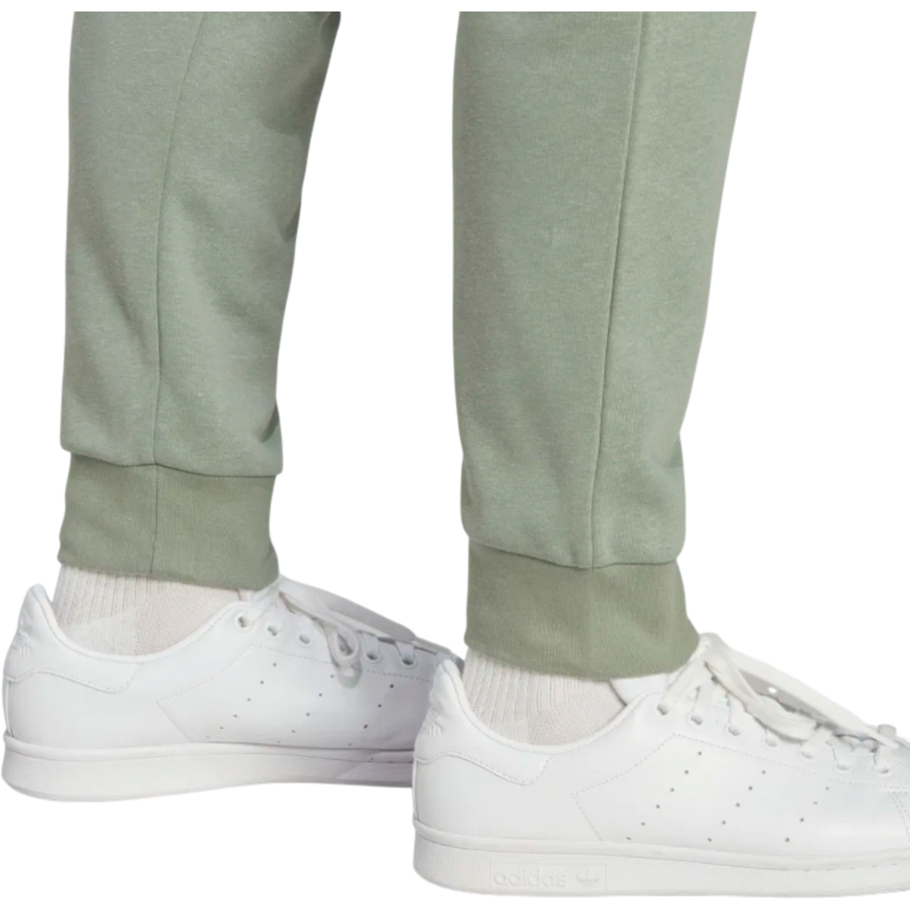 Pantalón Essentials+ Made with Hemp