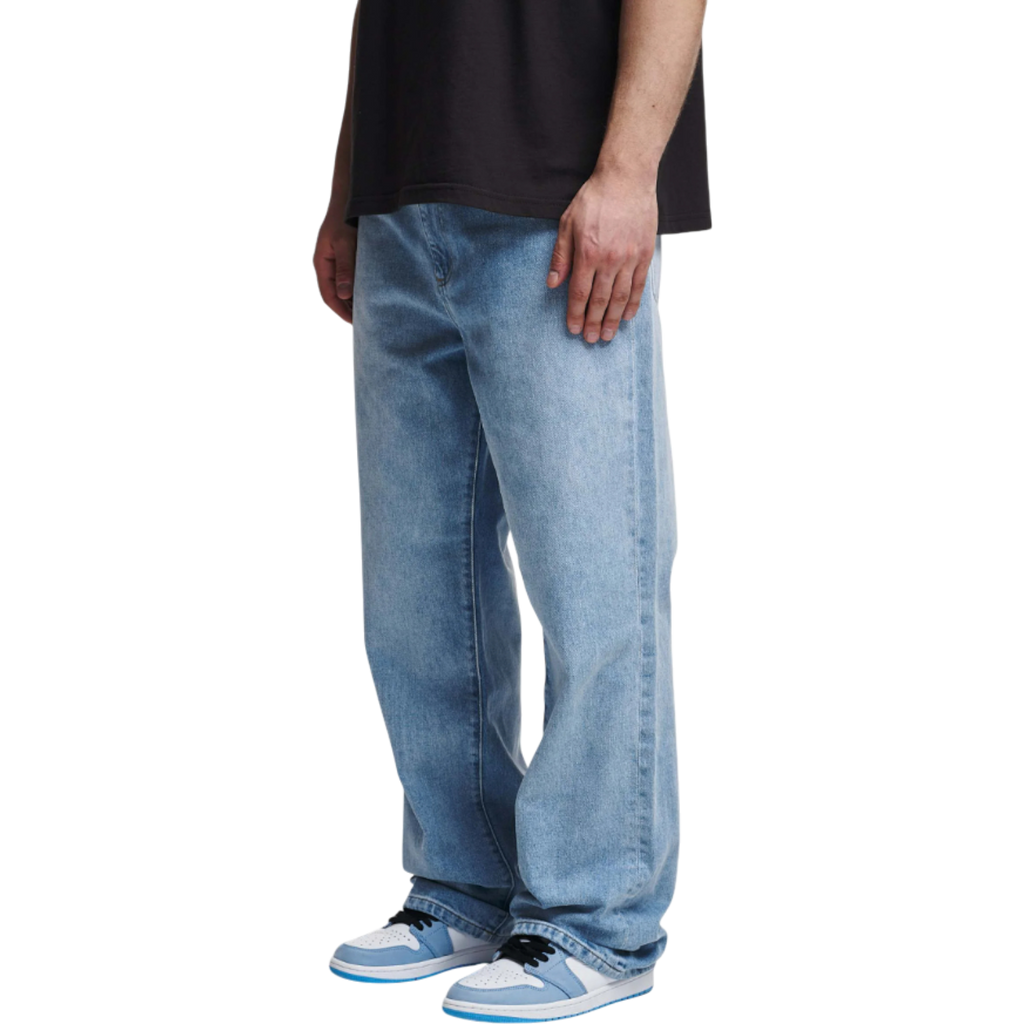 Vaquero Recto Basico 2Y Studio