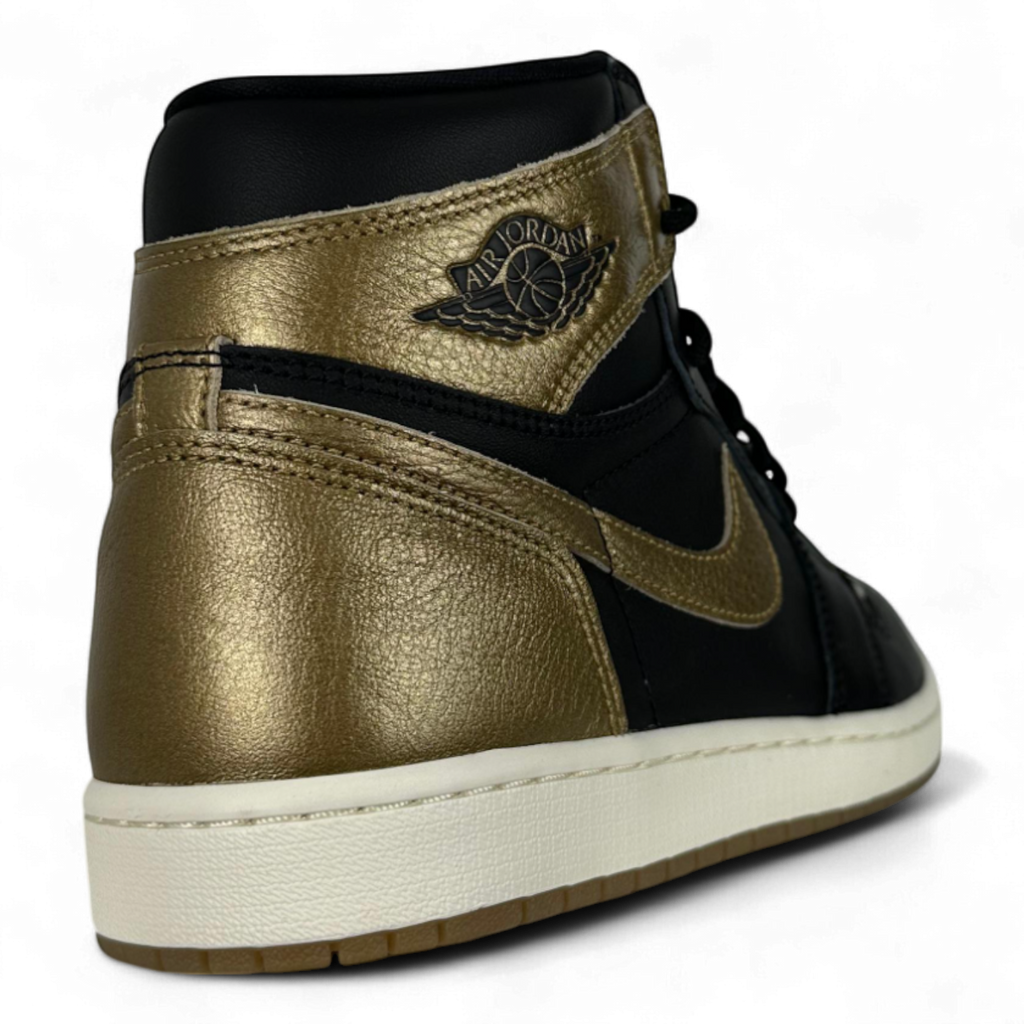 Air Jordan 1 Retro High Og Gold