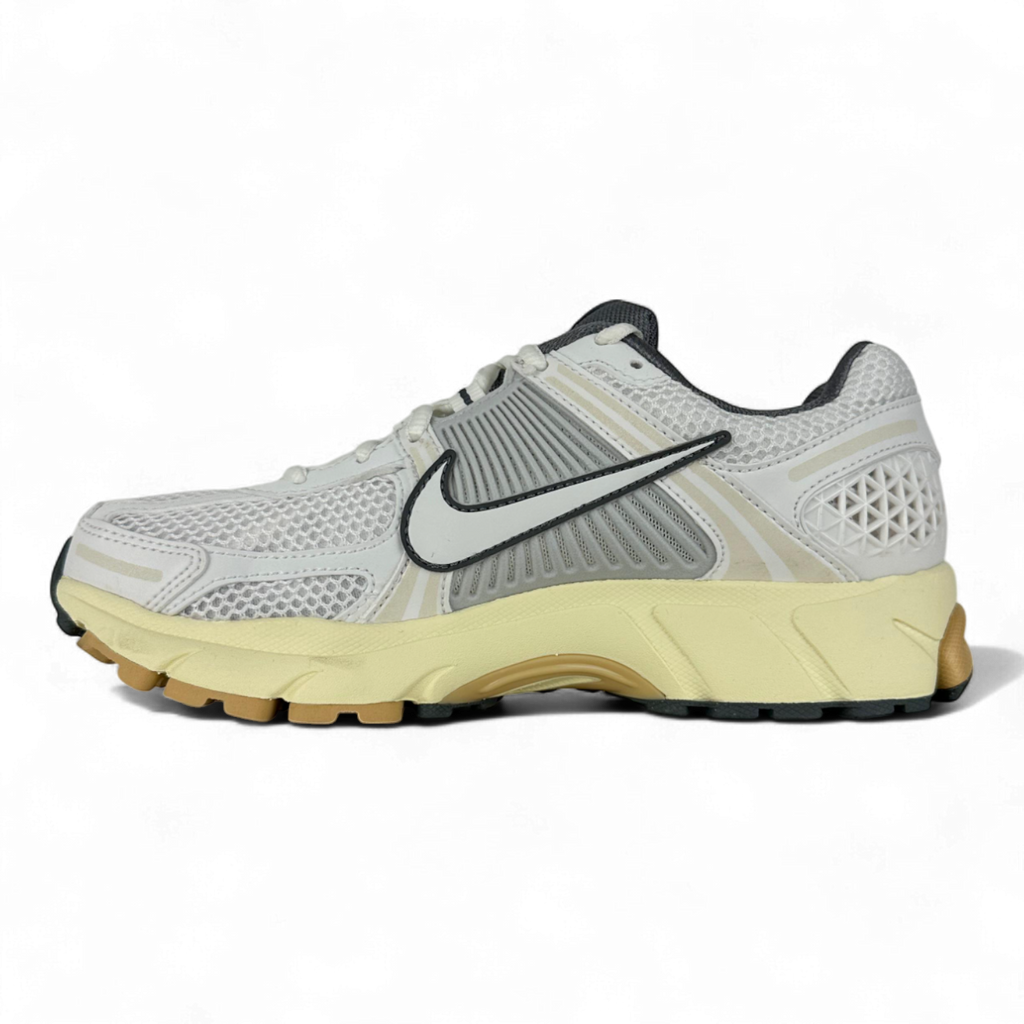 Nike Zoom Vomero 5 W 'Summit White'
