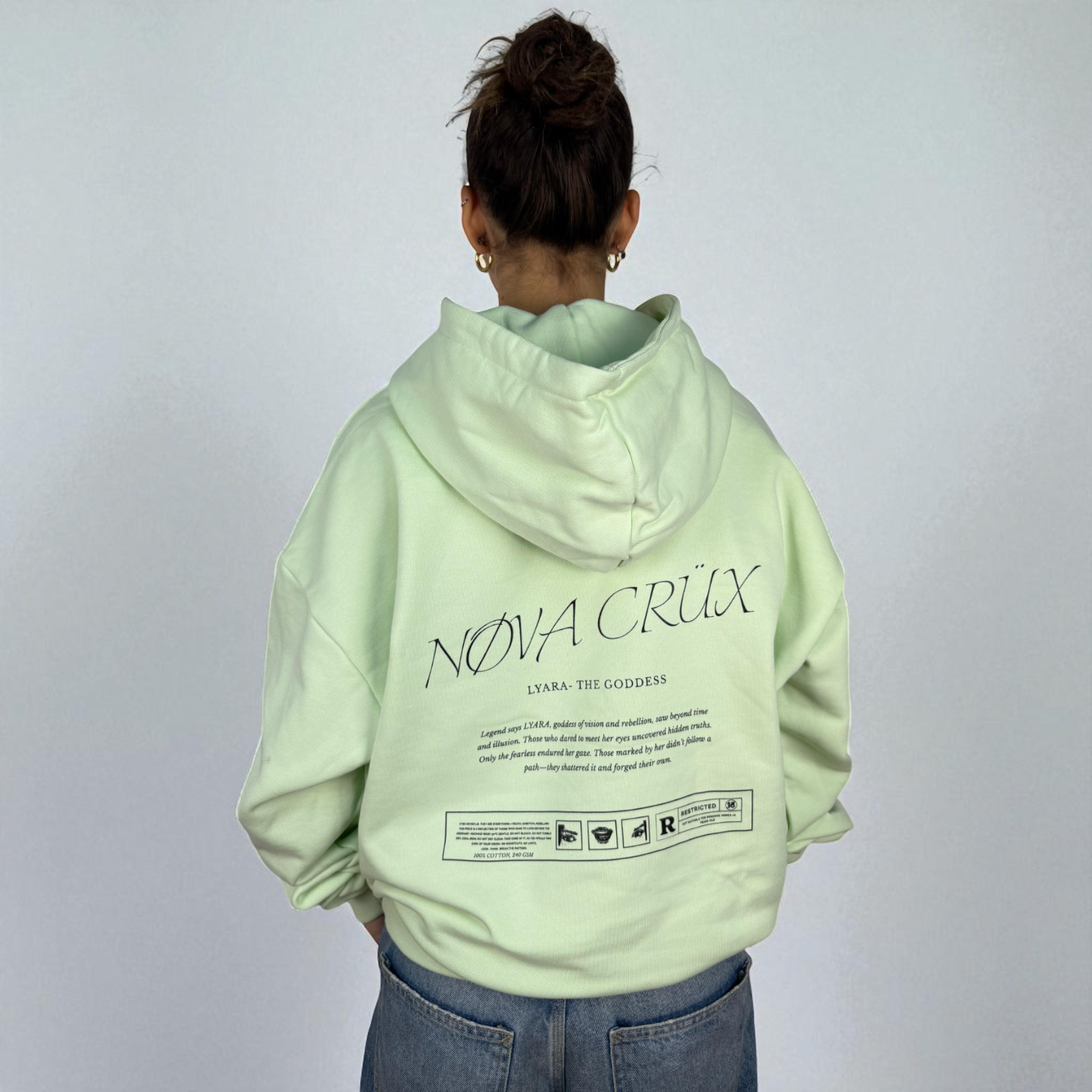 Sudadera Lyara NØVA CRÜX
