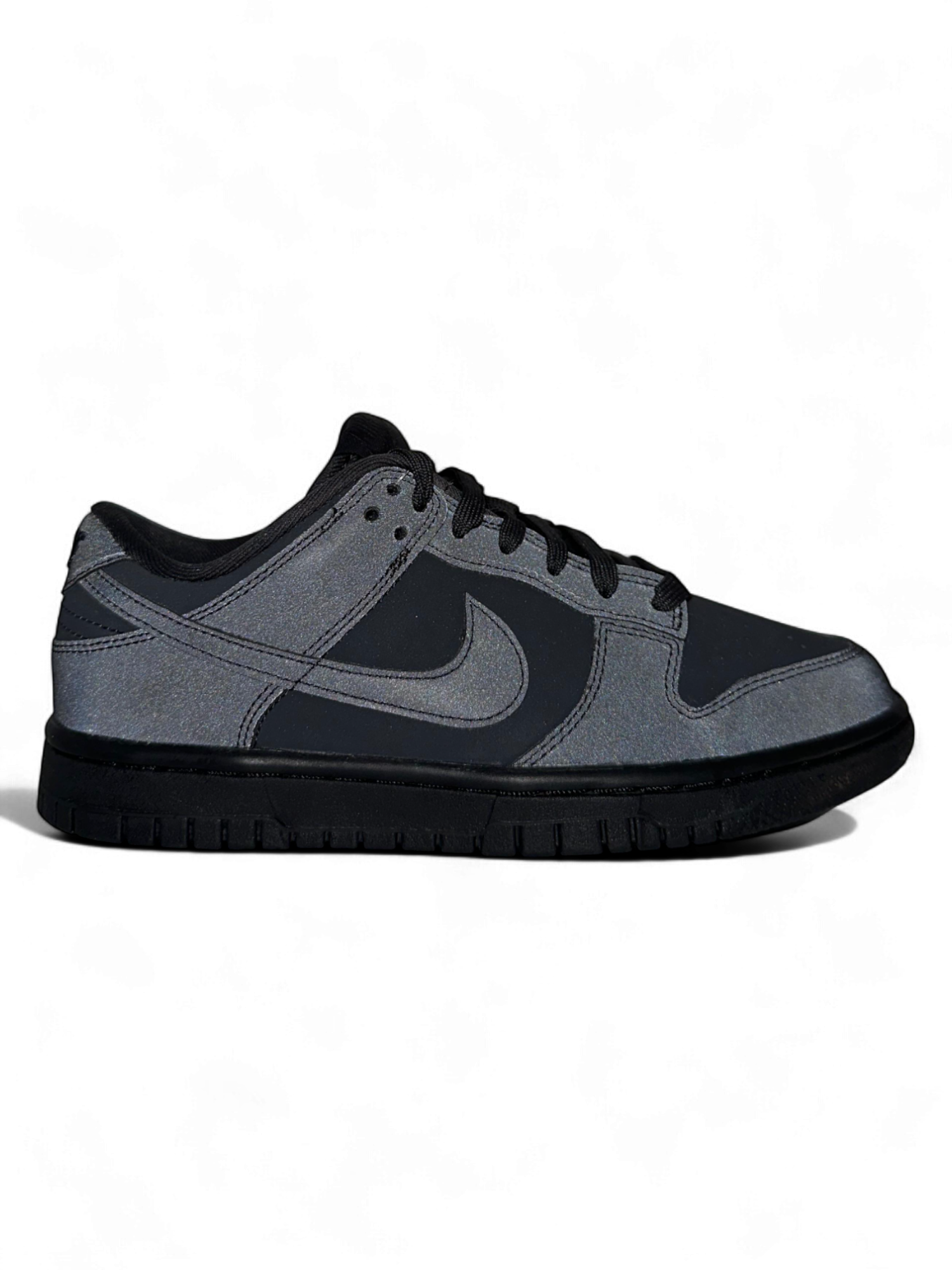 Nike Dunk Low Cyber Reflectante