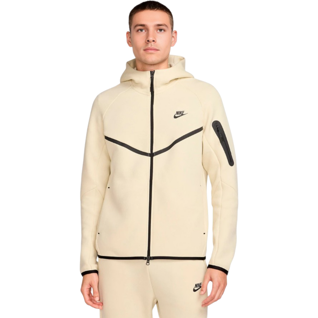 Chaqueta Nike Tech