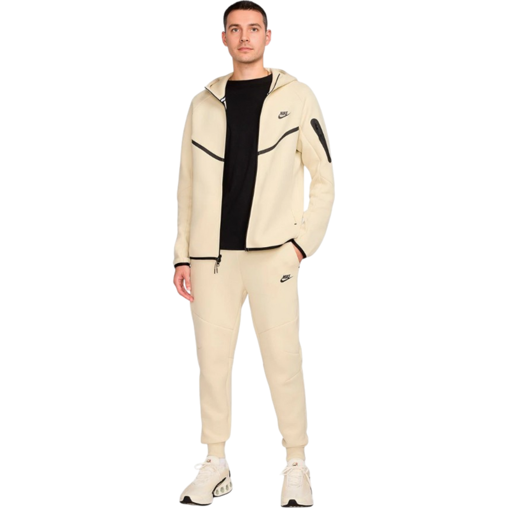 Chaqueta Nike Tech
