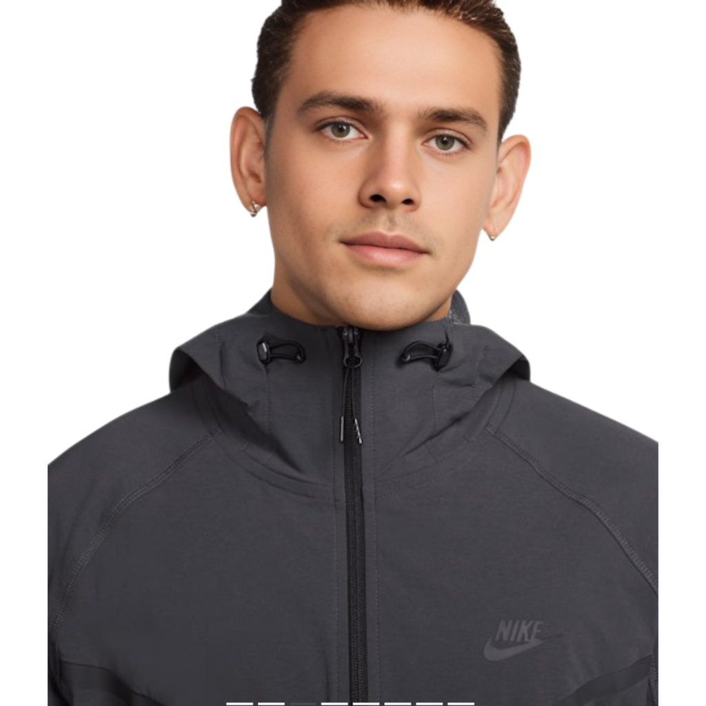 Chaqueta Nike Tech